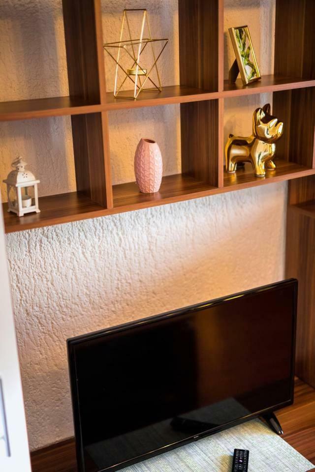 Cvita - Cozy Apartment With An Amazing View ロヴラン エクステリア 写真